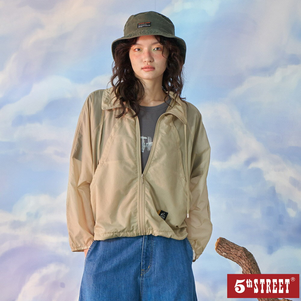 女裝 冰感防曬 抗UV 涼感 輕量 拼接 網格 防曬外套 淺卡其 (510584) 【5th STREET】【APP下單享4%回饋】