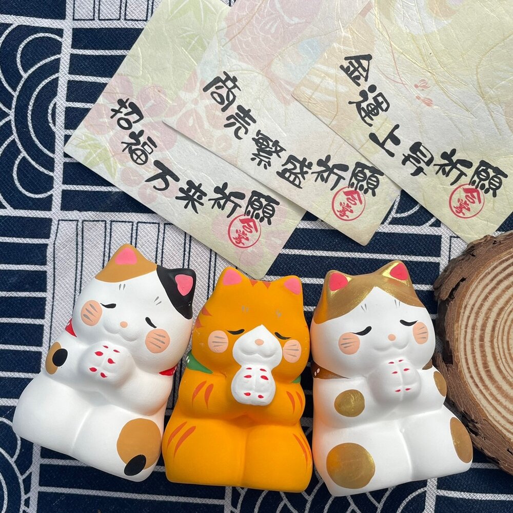 新年擺飾 合掌貓 金貓/橘貓/三花｜裝飾 吉祥物 招財貓 祈福 生意興隆 - 過年擺飾 貓咪擺飾 吉祥 生意興隆 迎春 過年 居家擺飾 貓咪 招財貓 新年擺飾 橘貓 日本進口 日本 代購 金貓 日本代購 日本空運來台 三花 合掌貓
