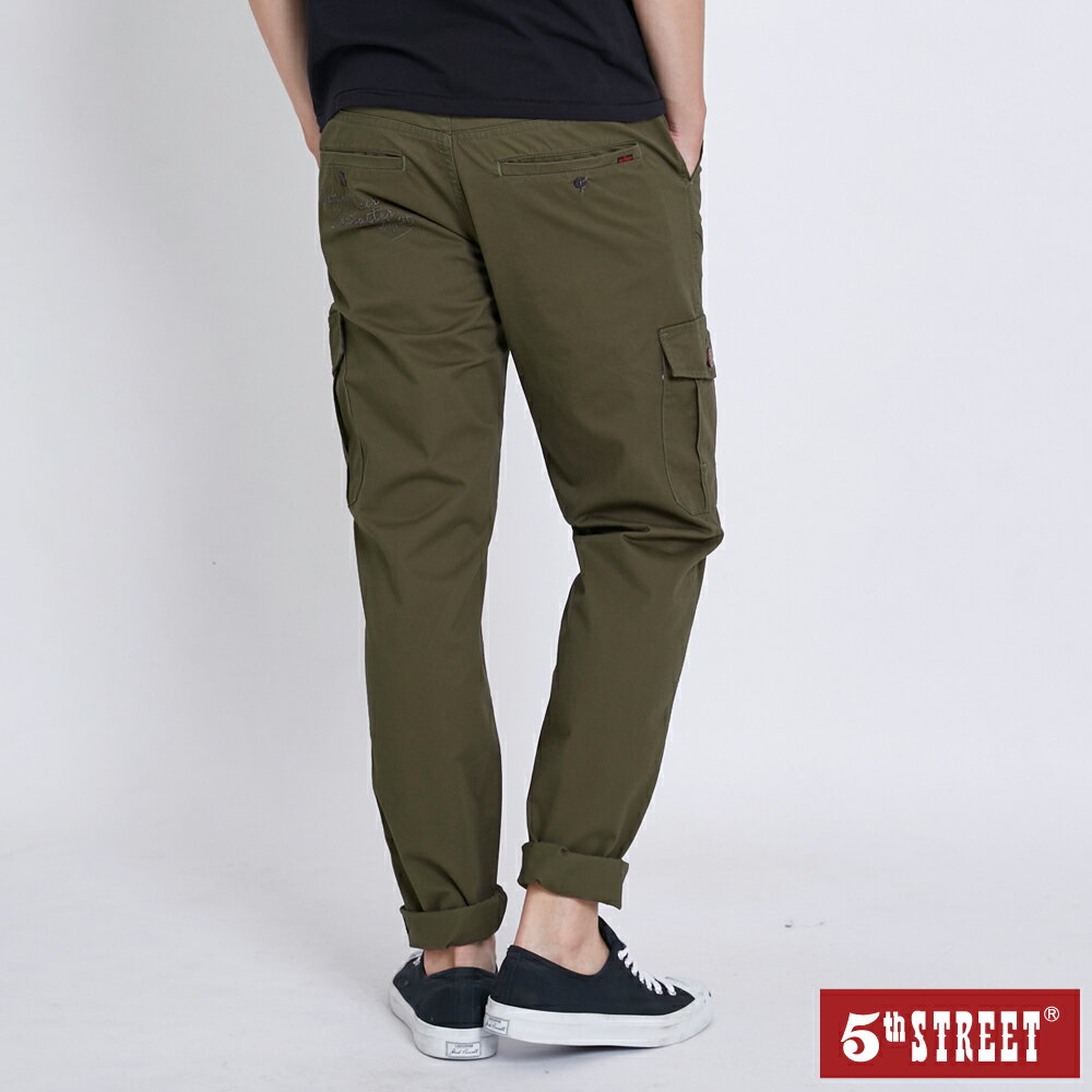 男裝 工作褲 潮系列工裝長褲 墨綠 (970243) 【5th STREET】【APP下單天天10%回饋】 ★神褲節 治裝激推 最高折426 1