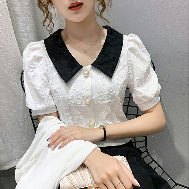 泡泡袖短款上衣女夏季新款甜美洋氣修身撞色翻領繡花雪紡襯衫