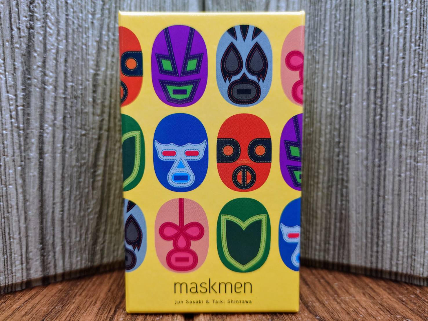 【桌遊侍】 假面假面聯盟 Maskmen 附繁體中文說明書 《免運.再送充足牌套》 實體店面快速出貨 假面聯盟.摔角