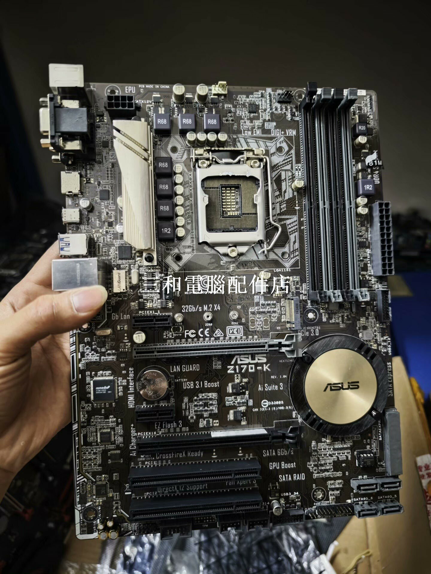 華碩 主機板 原裝 擋板 齊全 DDR3 VGA DVI HDMI USB3 0 千兆網絡卡 臺式機 升級 使用 海報 擴充 插槽 無維修 功能 完好 如新