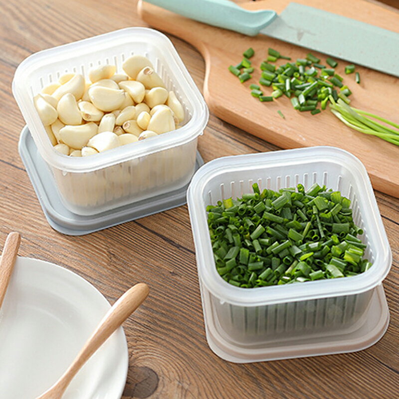 日式創意姜蒜蔥花收納保鮮盒家用便攜方形塑料透明可瀝水冰箱密封