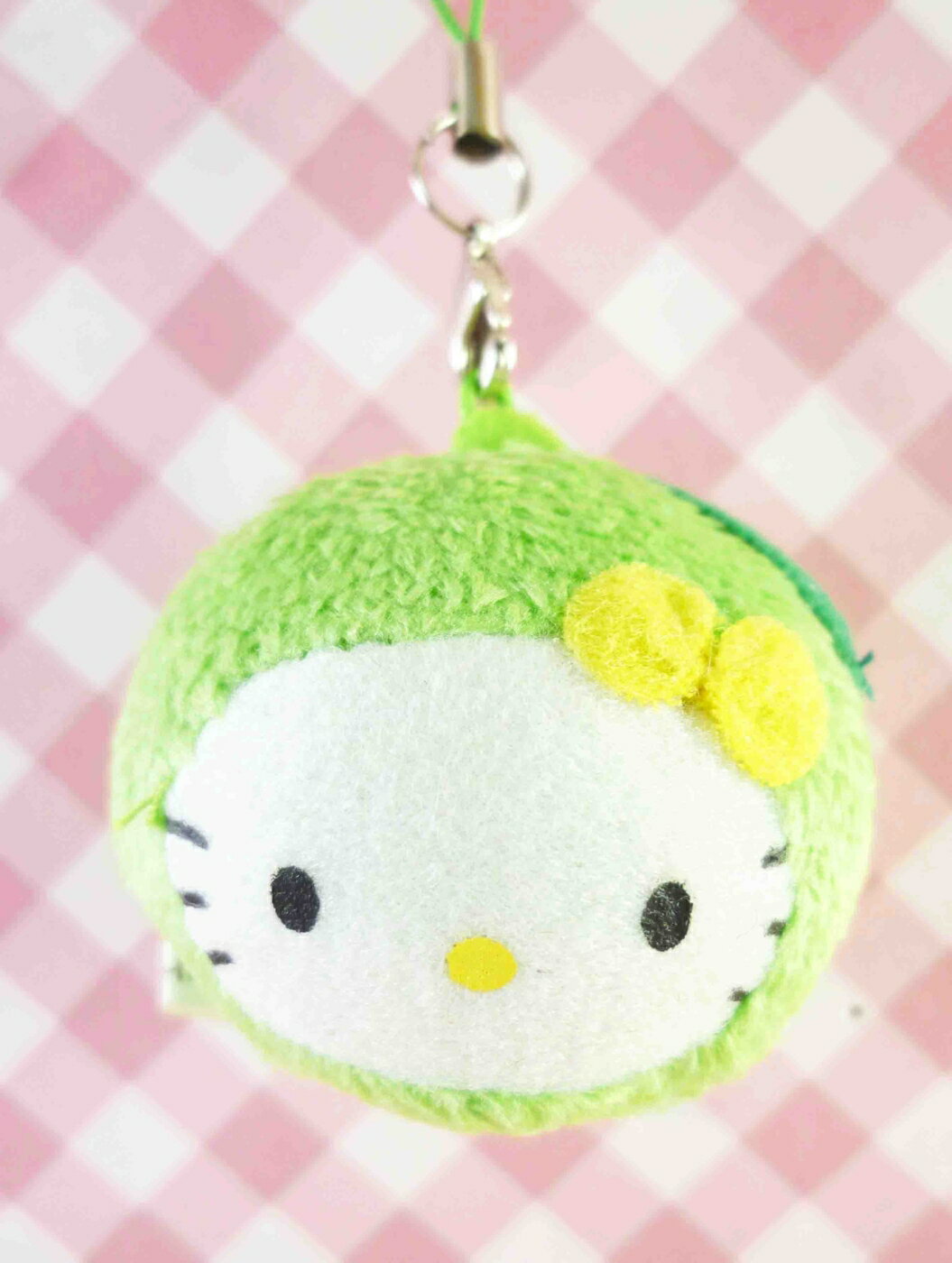 【震撼精品百貨】Hello Kitty 凱蒂貓 限定版手機吊飾-絨毛青蘋果 震撼日式精品百貨