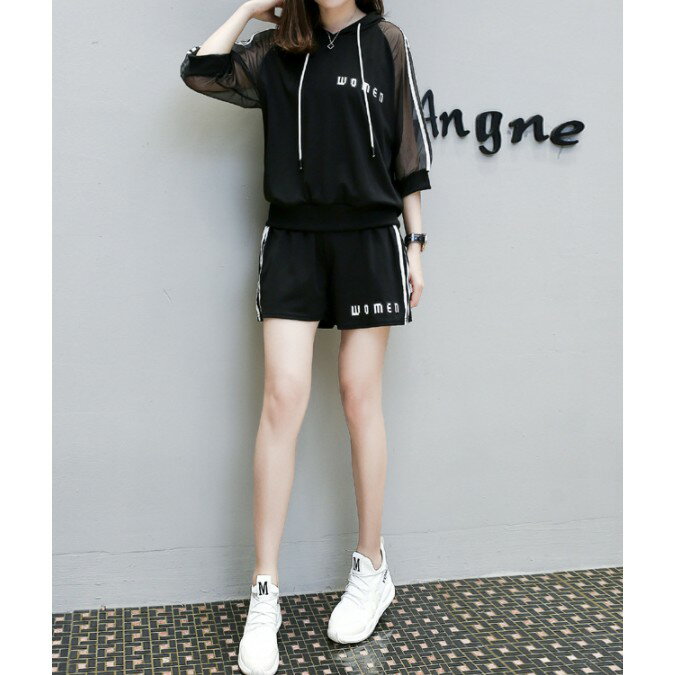 中大尺碼女裝 韓版寬鬆五分袖連帽休閒運動套裝 女短褲 兩件套 連帽T恤+短褲 櫻桃嚴選 7