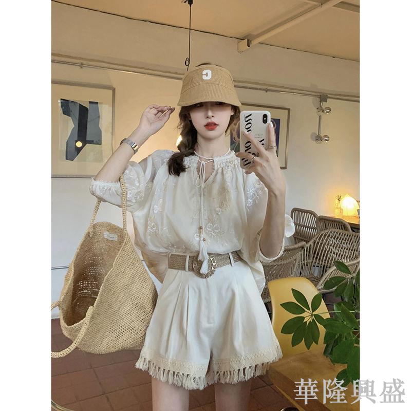 法式刺繡V領燈籠袖防曬上衣流蘇闊腿短褲女夏季2023新款時尚套裝
