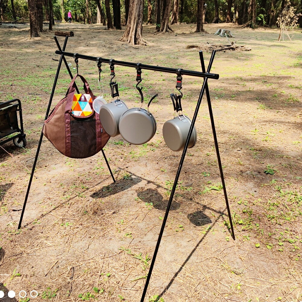 美麗大街 戶外露營置物架 旅遊野營三角架 衣物架 整理架 餐具架【110042440】