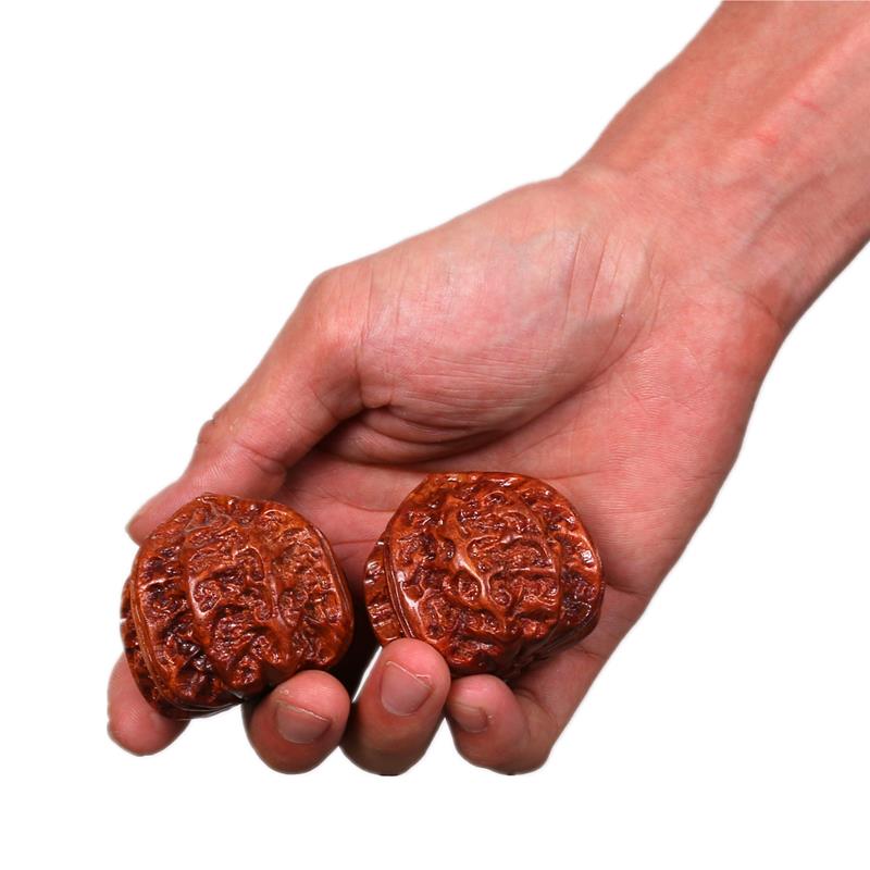 天然花梨木手工雕文玩核桃盤玩獅子頭手把玩件手盤核桃古玩健身球| 協貿
