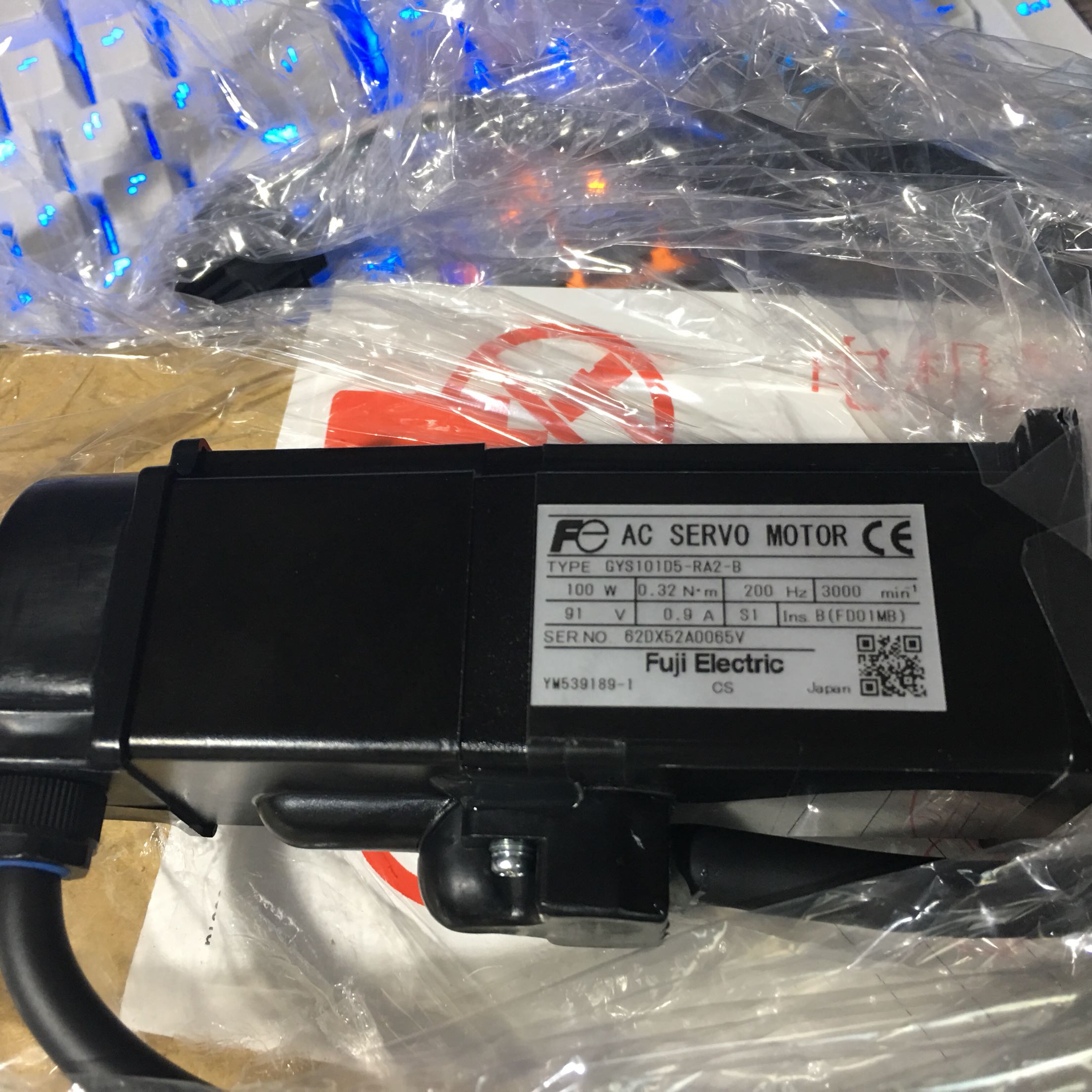 新品 FUJI 富士電機 GYS101D5-RA2-B サーボモーター 保証：Leap for Kasumi 店 | syoujou.jp