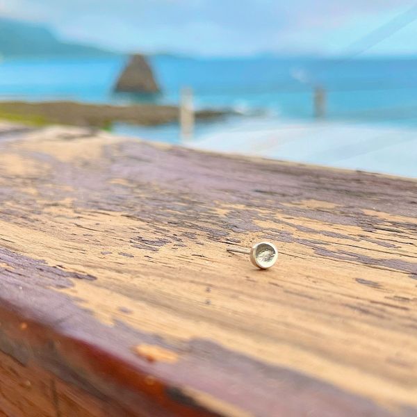 現貨專區｜素雅．銀針耳環-微亮銀(hdess100-s)｜送禮精選店家★Reyna jewelry 女王飾品