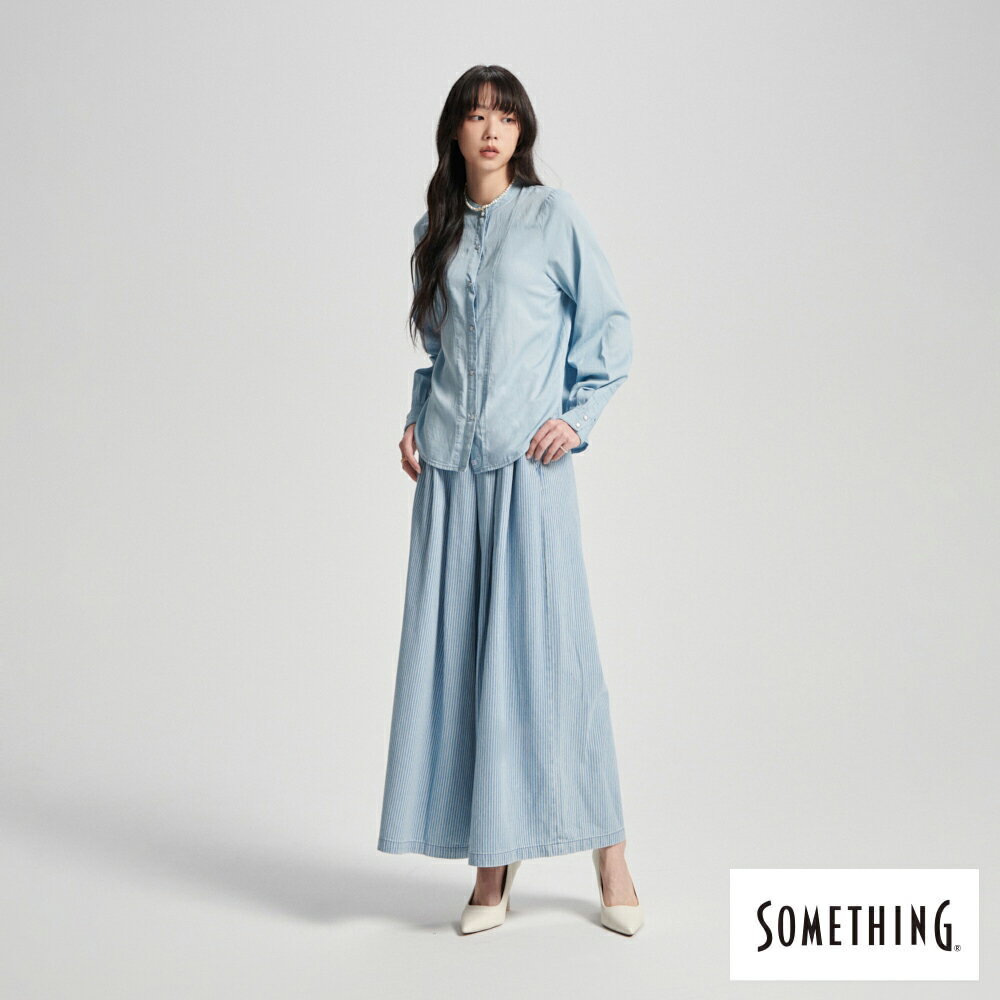 SOMETHING 剪接打摺袖長袖襯衫-女款 拔洗藍