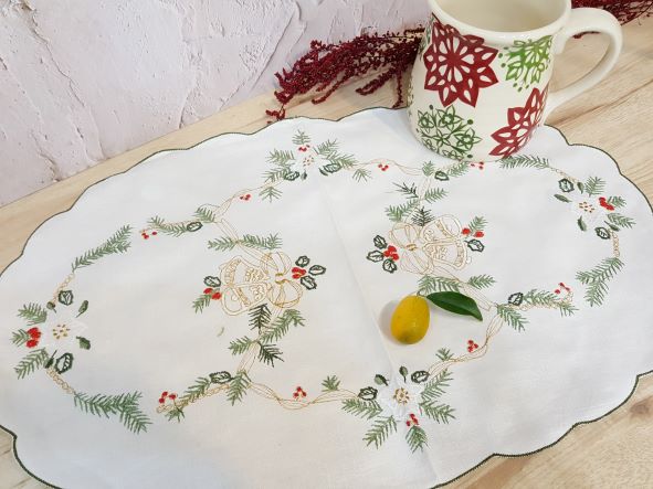 聖誕刺繡裝飾桌墊(橢圓)