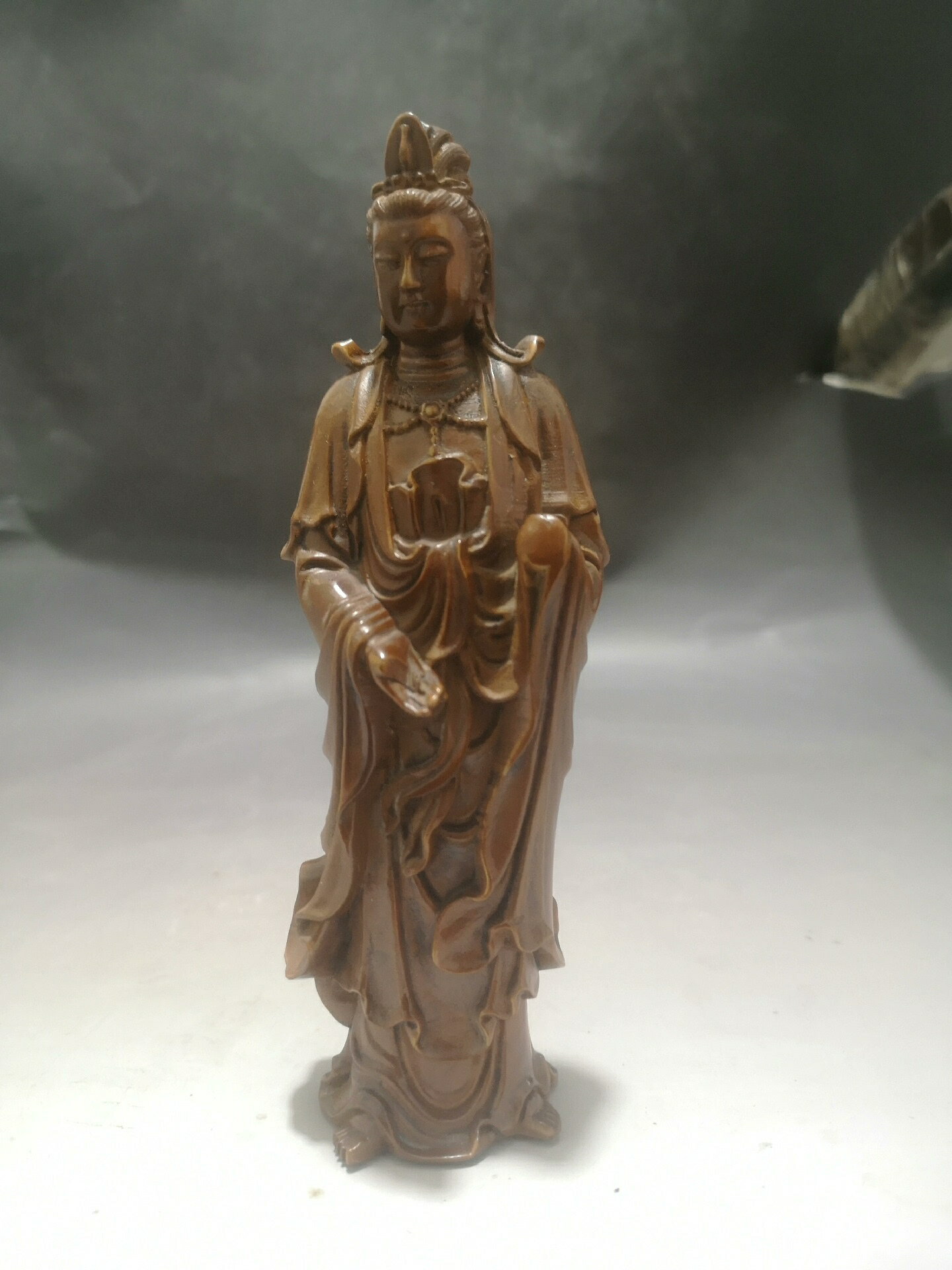 純實木雕像佛像觀音菩薩雕像，純小葉黃楊木材質，尺寸高17寬5