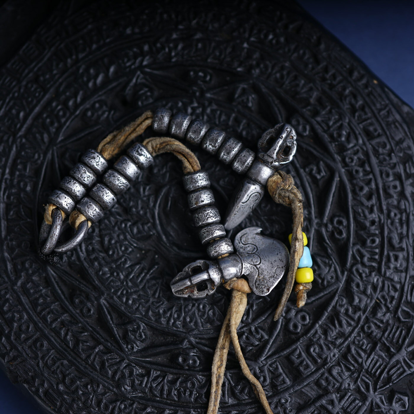 藏式天鐵托甲古樸計數器金剛杵金剛鉞刀佛珠手串配飾配件西藏文玩 0