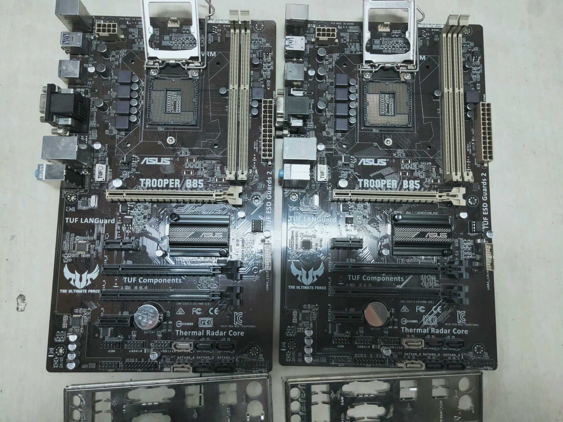 "華碩 TROOPER B85 DD 特種部隊主機板 1150針腳 高效能 gaming 電競 強悍耐用 支援多顯示卡 電腦組裝首選"