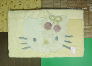 【震撼精品百貨】Hello Kitty 凱蒂貓 地墊 羊毛黃底大頭圖案 震撼日式精品百貨