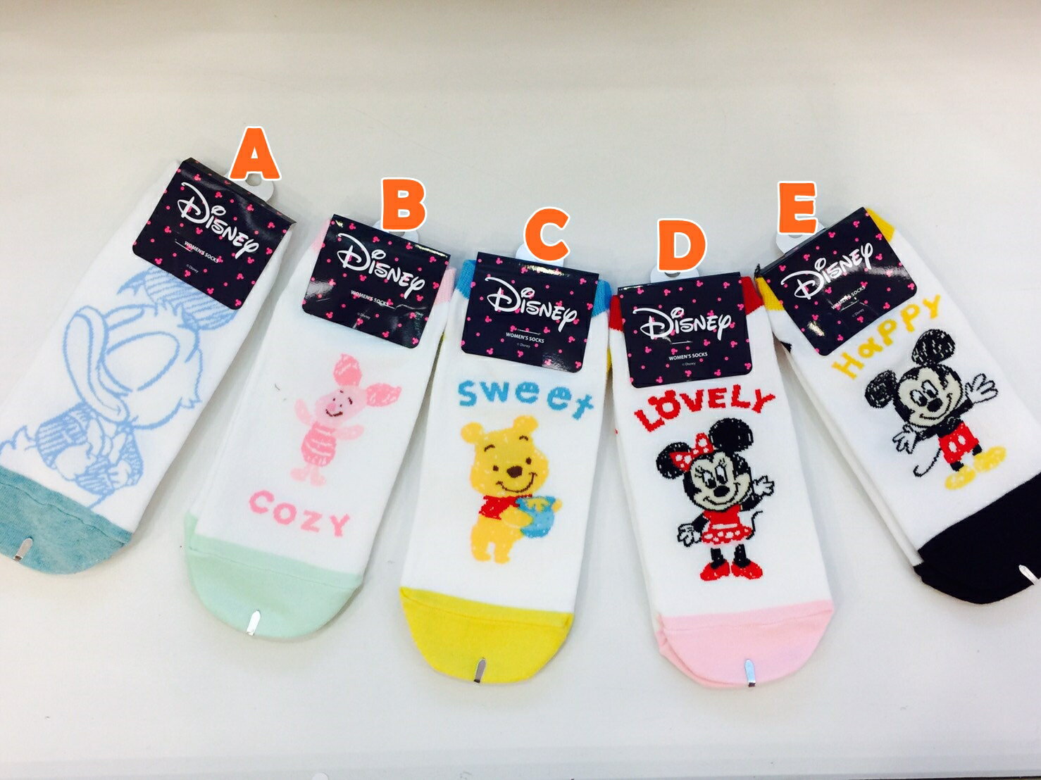Disney 好朋友手繪系列短襪(22-25cm)5款選1，大人/小孩短襪/船型襪/sanrio卡通/襪子，X射線【C190003】
