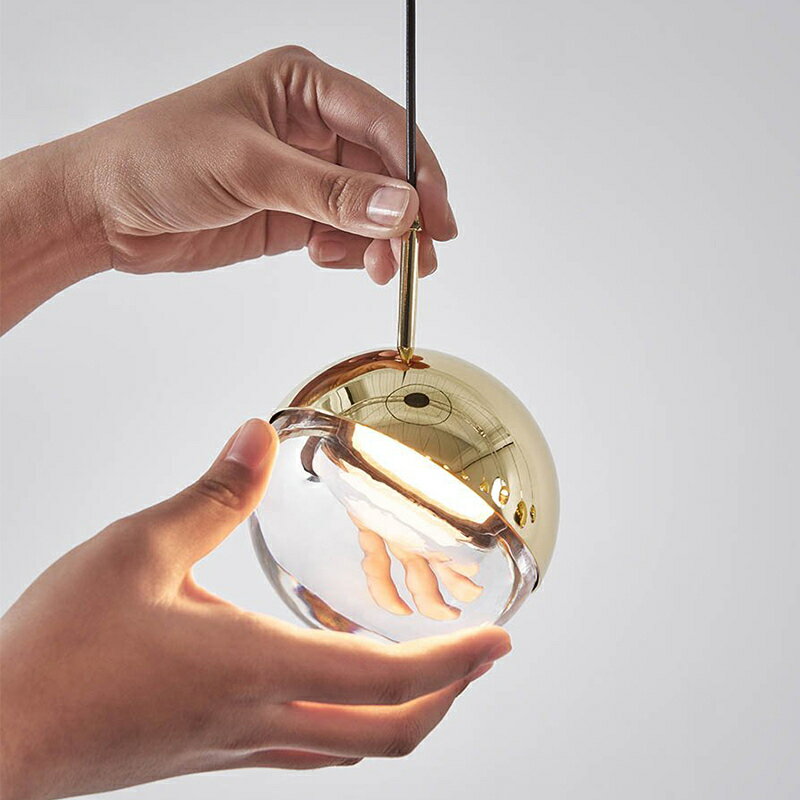 北歐臥室床頭玻璃小吊燈設計師現代簡約創意個性餐廳餐桌圓球燈具
