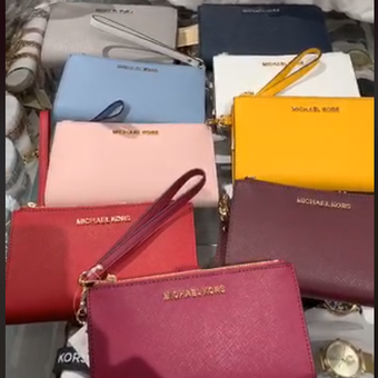 *vivi shop*美國正品MICHAEL KORS MK 多功能手拿包( 十字紋防刮真牛皮款) 長夾 手機包 皮夾 手拿掛包-(保證美國OUTLET全新直購100%正品)*vivi shop* 1