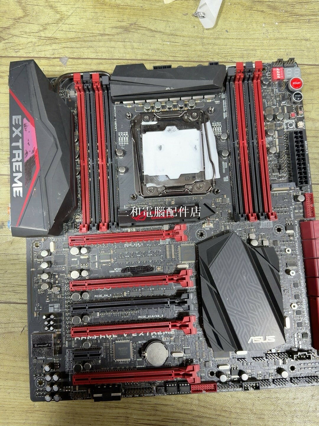 華碩 RAMPAGE V EXTREME 主機板 X99 保守9新 實圖拍攝 所見即所得 性價比超高中高端電競裝機選擇