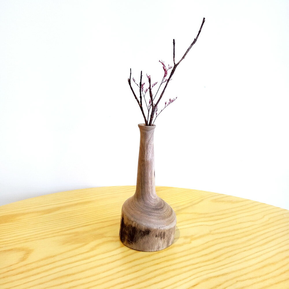 阿奇木器x覓品竹北手作店-木製花器/花瓶-樟木C款| 覓品Mi-Pin 阿奇木器x覓品竹北手作店-木製花器/花瓶-樟木C款| 覓品Mi-Pin
