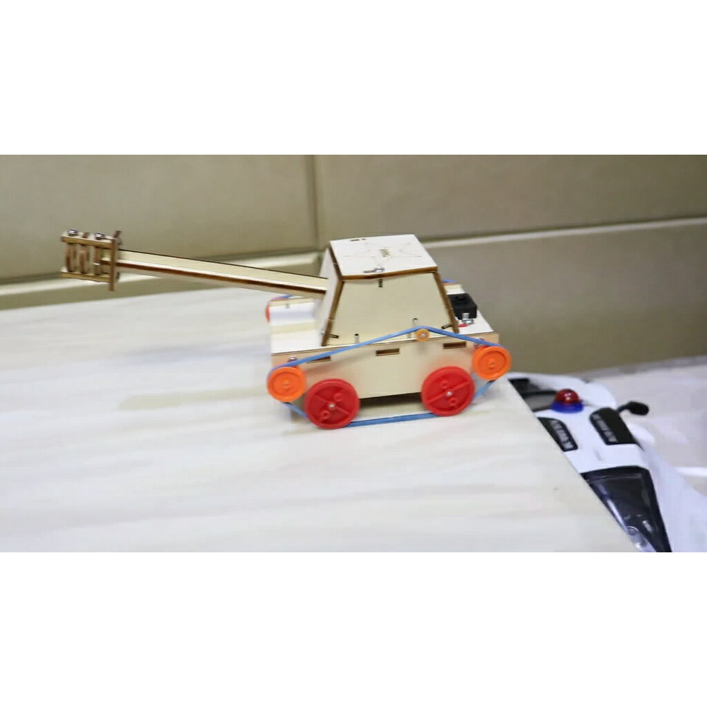 【優選百貨】ZTZ電動坦克車兒童手工科技小制作材料發明實驗科普模型電動玩具[DIY]