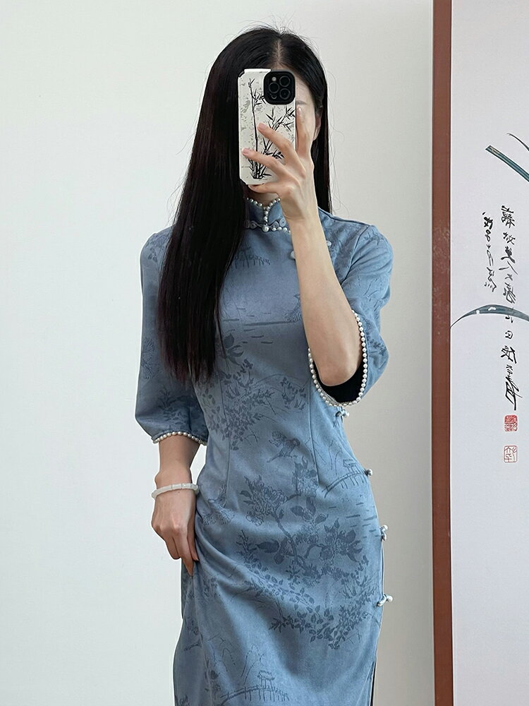 旗袍 旗袍洋裝 洋裝 藍色倒大袖旗袍新款2023新款日常改良大碼中袖秋冬款復古民國風『ZW6538』