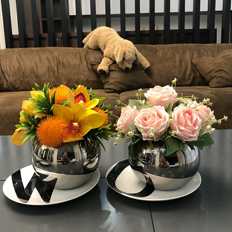 wo+會議桌花仿真花擺件手拿花束拍攝餐桌擺花模擬高檔花現代簡約