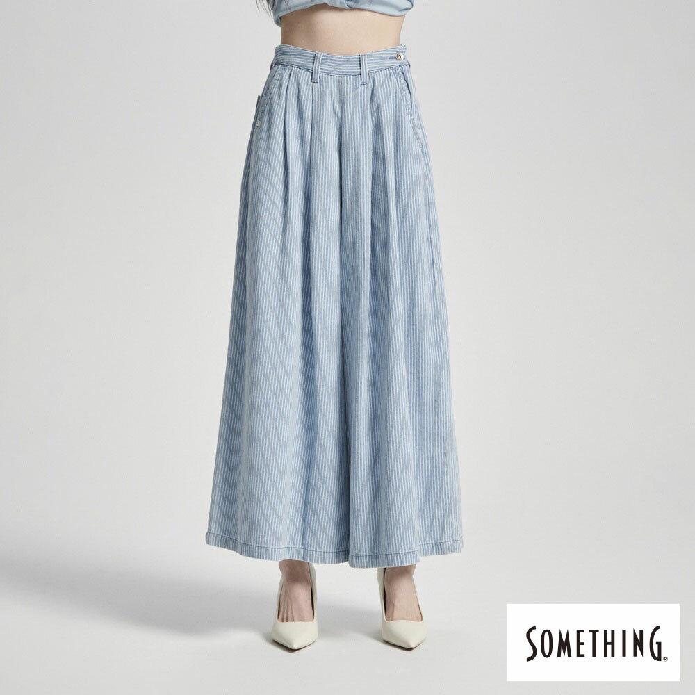 SOMETHING 高腰打摺條紋丹寧寬褲-女款 漂淺藍
