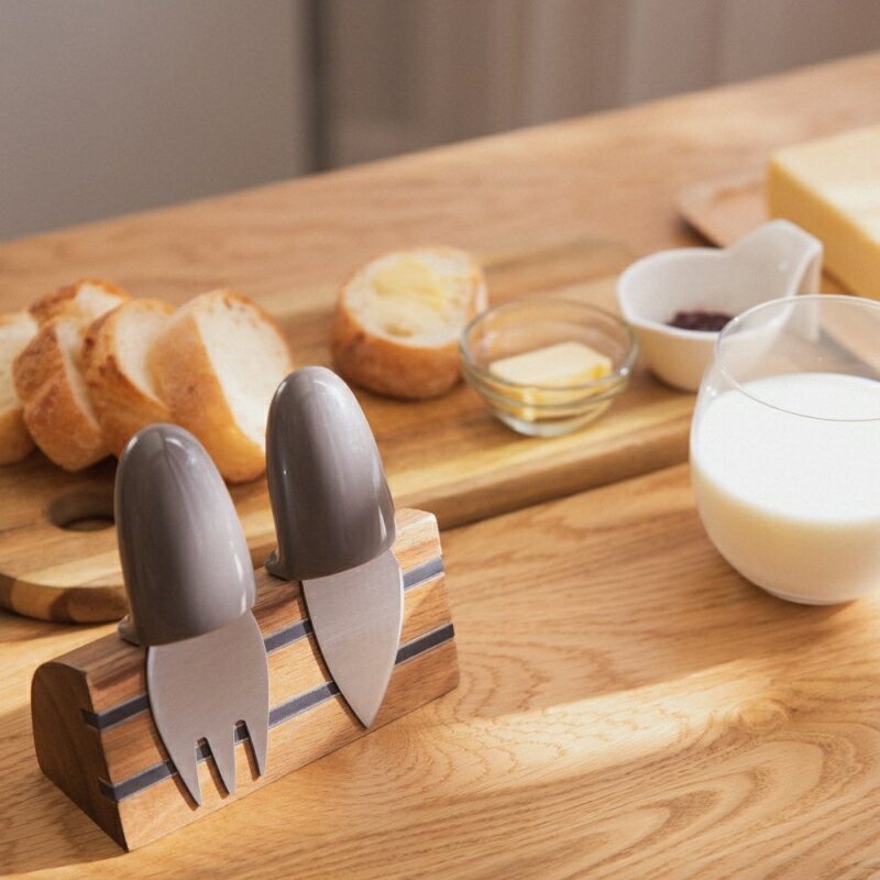 EASY KITCHEN 磁吸不沾桌奶油起司刀叉組 餐具 刀子 叉子 甜點