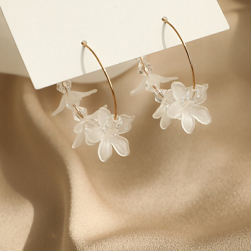 春季花朵耳圈韓國網紅氣質冷淡風超仙耳環女個性潮小眾設計感耳飾