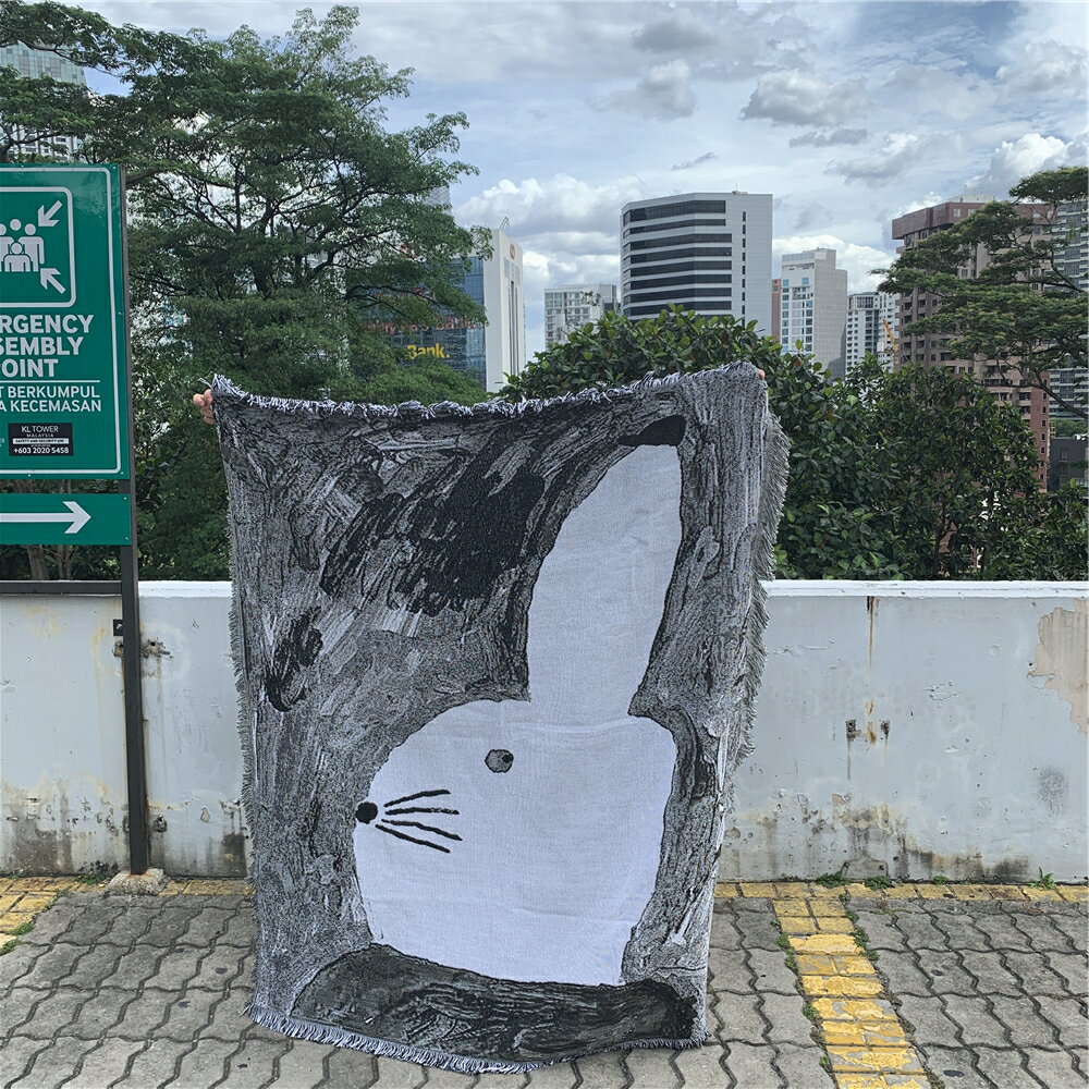 國外價格500+ 瑞典畫家黑白兔子抽象可愛水粉畫插畫設計創意毛毯