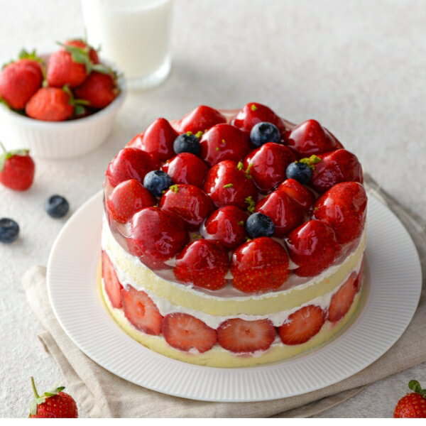 生乳草莓修多免運▲6吋草莓修多~滿滿50颗大湖草莓▲酸甜多汁▲讓人愛不擇手▲