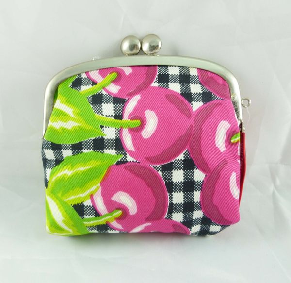 【震撼精品百貨】Maryangela 黑白格子櫻桃 零錢包 震撼日式精品百貨