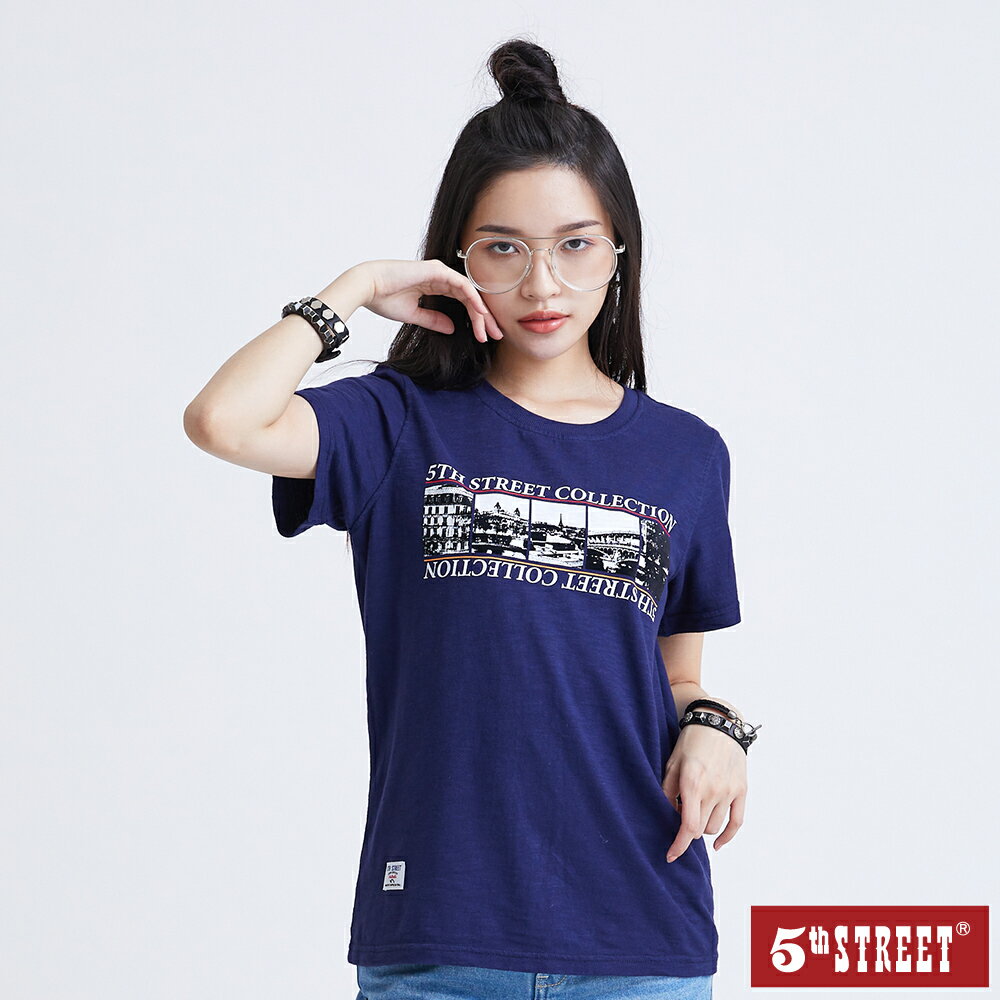 女裝 城市印象短袖T恤-丈青 (570793) 【5th STREET】【全館滿$3000贈環保餐具收納包】