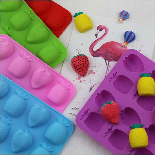 【嚴選&現貨】草莓/鳳梨 矽膠模 蛋糕矽膠模 巧克力模 餅乾模 果凍模 手工皂模 蛋糕模 烘焙工具