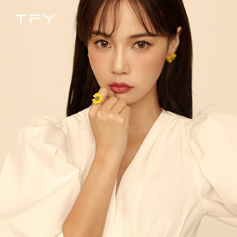韓版小雛菊戒指女ins潮時尚小眾設計網紅個性指環清新甜美食指戒