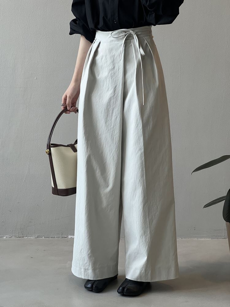 設計感不對稱斜襟綁帶寬褲長褲高腰休閒褲女【83-17-89787-25】ibella 艾貝拉