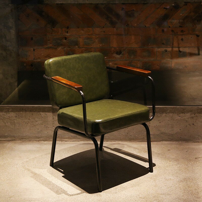 免運 可開發票 美式工業風餐椅復古鐵藝辦公休閒靠背咖啡廳loft椅設計師創意椅子