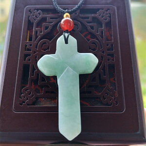 天然翡翠玉十字架吊墜男女玉石耶穌項鏈基督信物掛件緬甸玉佩證書