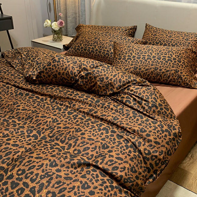 性感豹紋 潮牌床組 床包組 四件組 三件組 單人雙人加大特大床包組 床單被套枕頭套 保潔墊 舒柔棉 適合裸睡