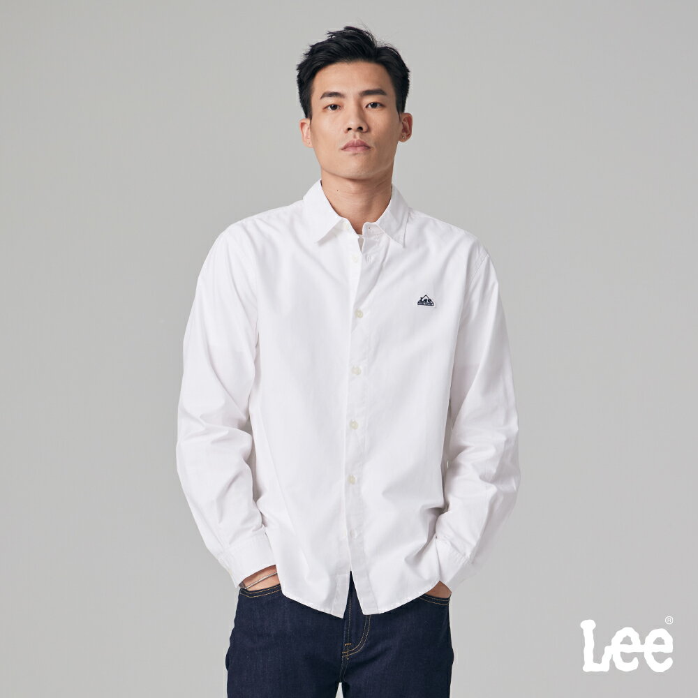 Lee 男款 寬鬆版 素色胸前三角小LOGO 長袖休閒襯衫 | Modern