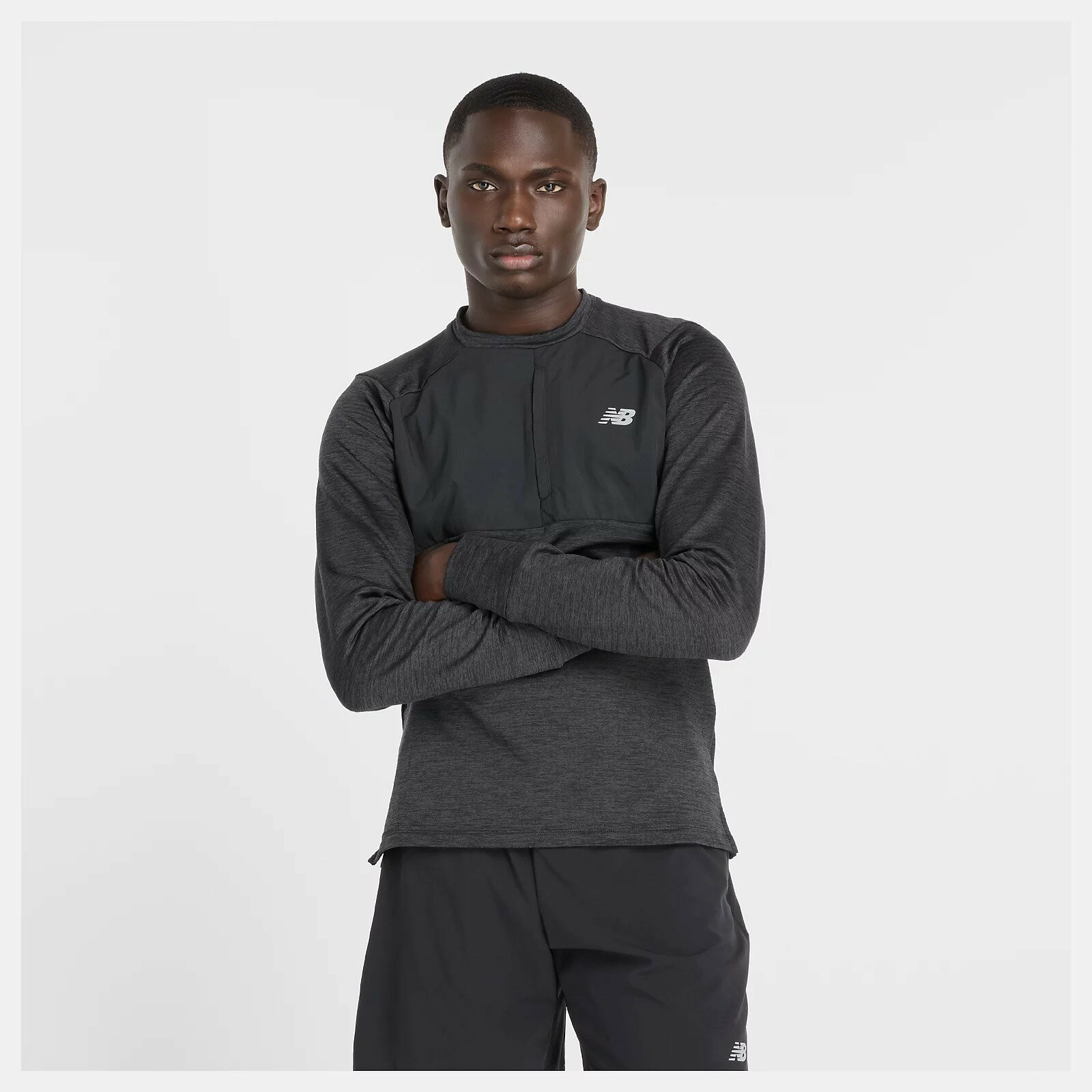 【滿千折百】NEW BALANCE 長袖 NB HEAT 黑灰 機能 運動 上衣 男 MT43205BK