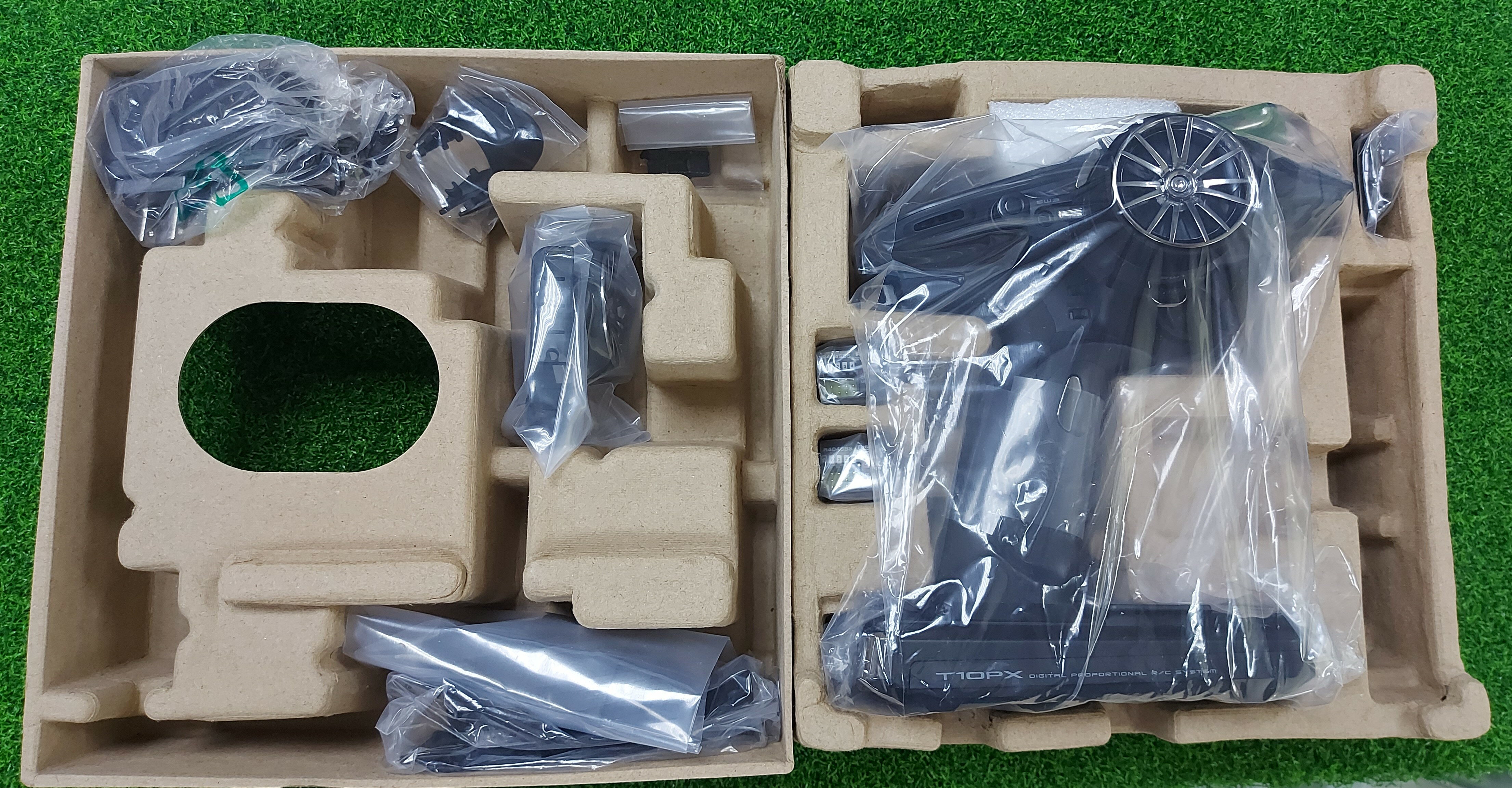 【車車共和國】Futaba 雙葉 10PX 高階槍型遙控器  R404SBS、R404SBS-E (公司貨) 分期0利率