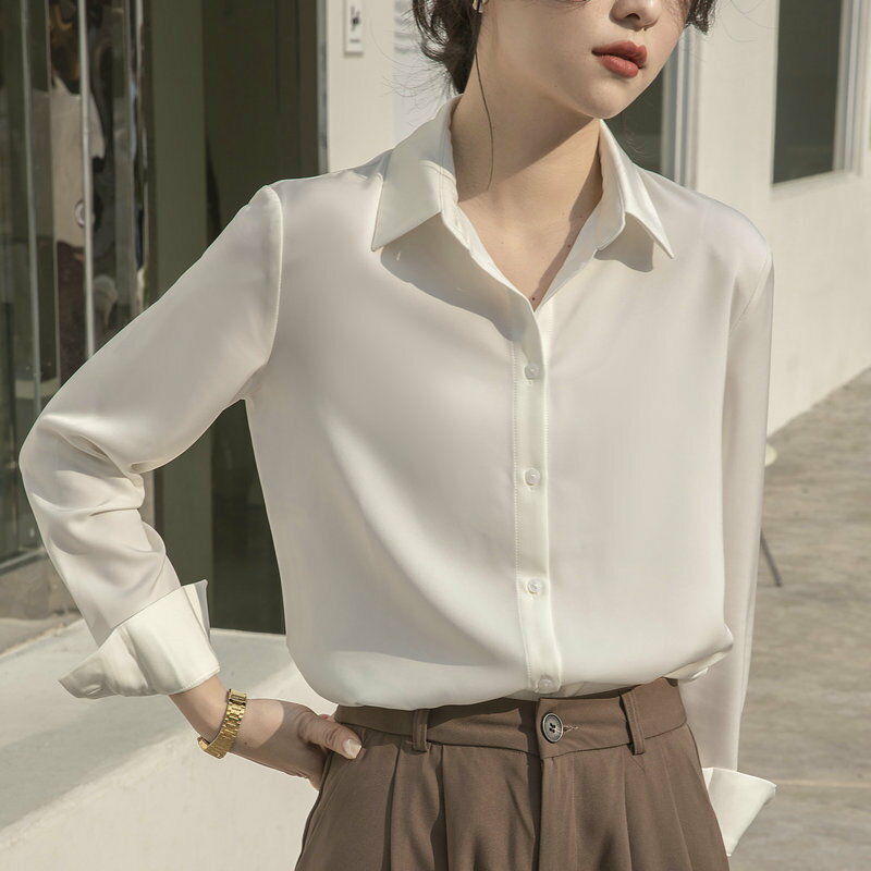 楓林宜居 緞面白襯衫女職業2023春季設計感小眾輕熟小個子復古港味垂感上衣
