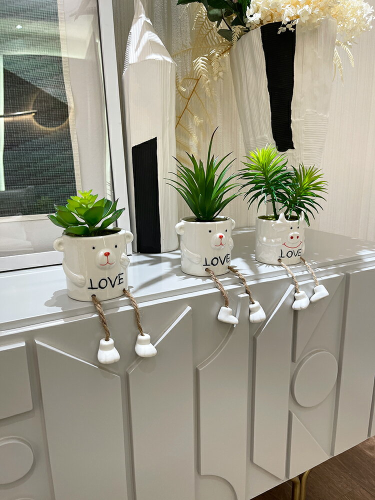 創意可愛吊腳娃娃仿真多肉植物擺件仙人掌假綠植盆栽室內客廳裝飾