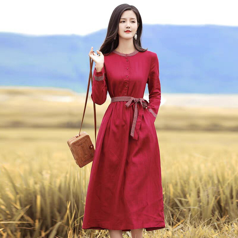 【免運】朝暮心居| 長袖洋裝 民族風連身裙女春季新款紅色洋氣復古綁帶收腰顯瘦棉麻長裙子