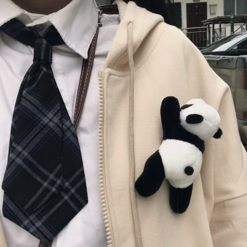 熊貓胸針趴趴玩偶書包卡通掛飾毛絨可愛公仔娃娃軟布藝百搭包掛件