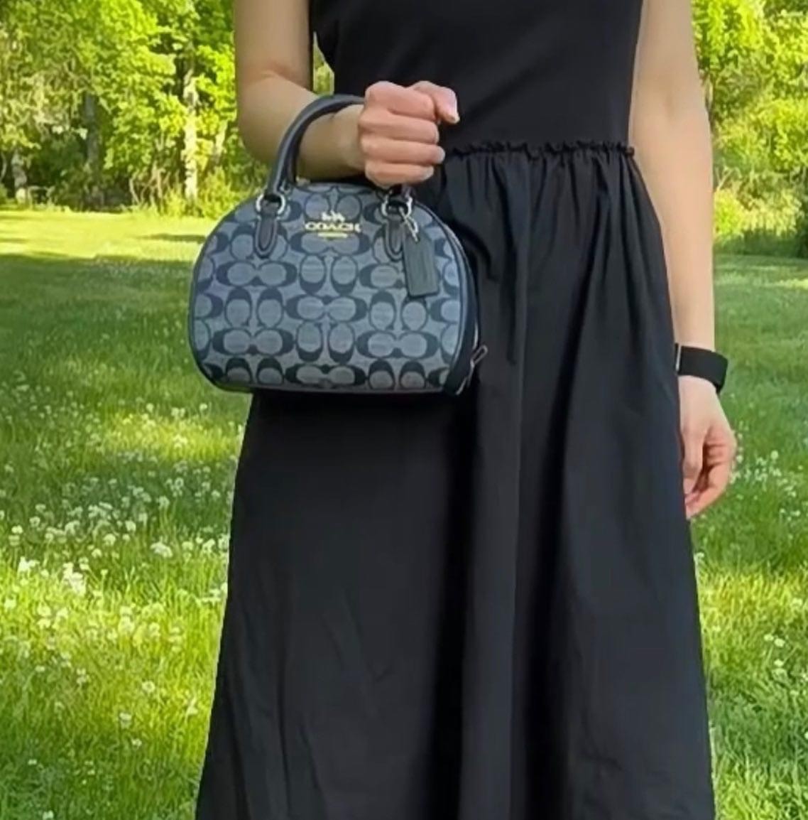 現貨在台,不用等~ COACH 香布蕾饅頭包-附斜背帶 5