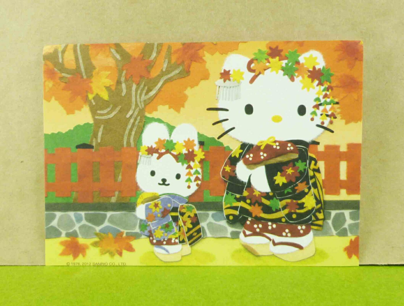 【震撼精品百貨】Hello Kitty 凱蒂貓 造型卡片-楓葉 震撼日式精品百貨